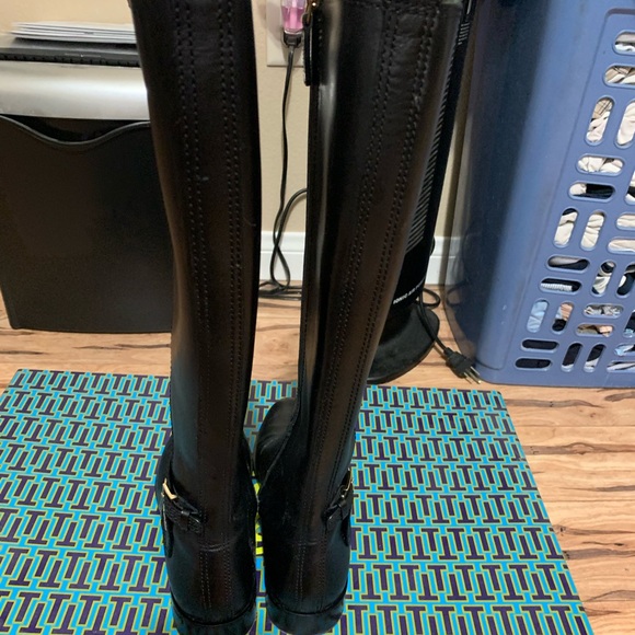 Tory burch boot - Picture 3 of 4